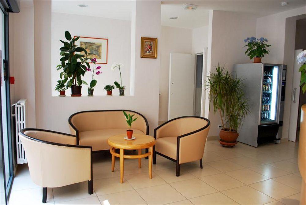 Comfort Hotel Au Firmament Asnières المظهر الخارجي الصورة