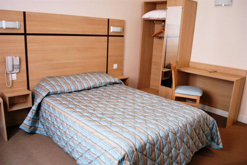 Comfort Hotel Au Firmament Asnières المظهر الخارجي الصورة